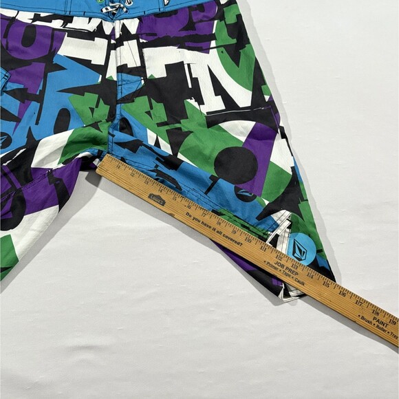 Volcom Board Shorts Men Blue Bright Graffiti Print Surf Skate Streetwear Sz 34 - Picture 5 of 10